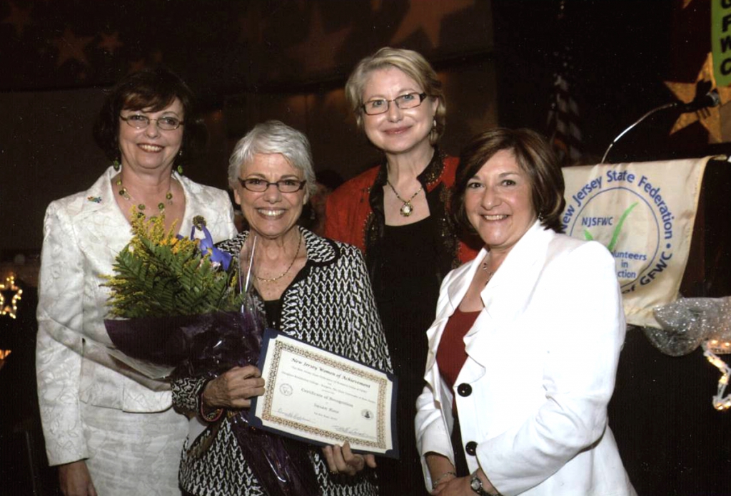 2009 Woman of the year presented by NJFWC