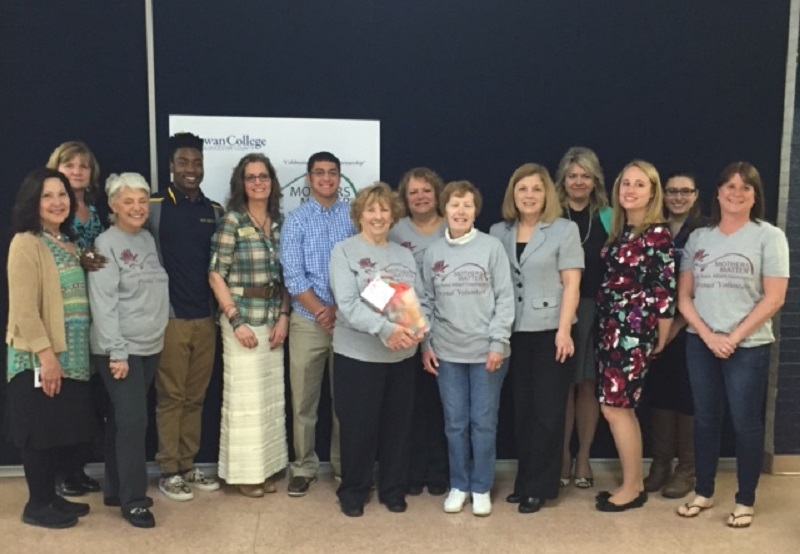 2016 Rowan College Mothers Matter Collection Drive Kick-Off